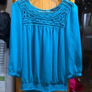 The limited women’s blouse size m